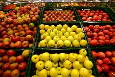 Keine Vielfalt: Supermarktäpfel.